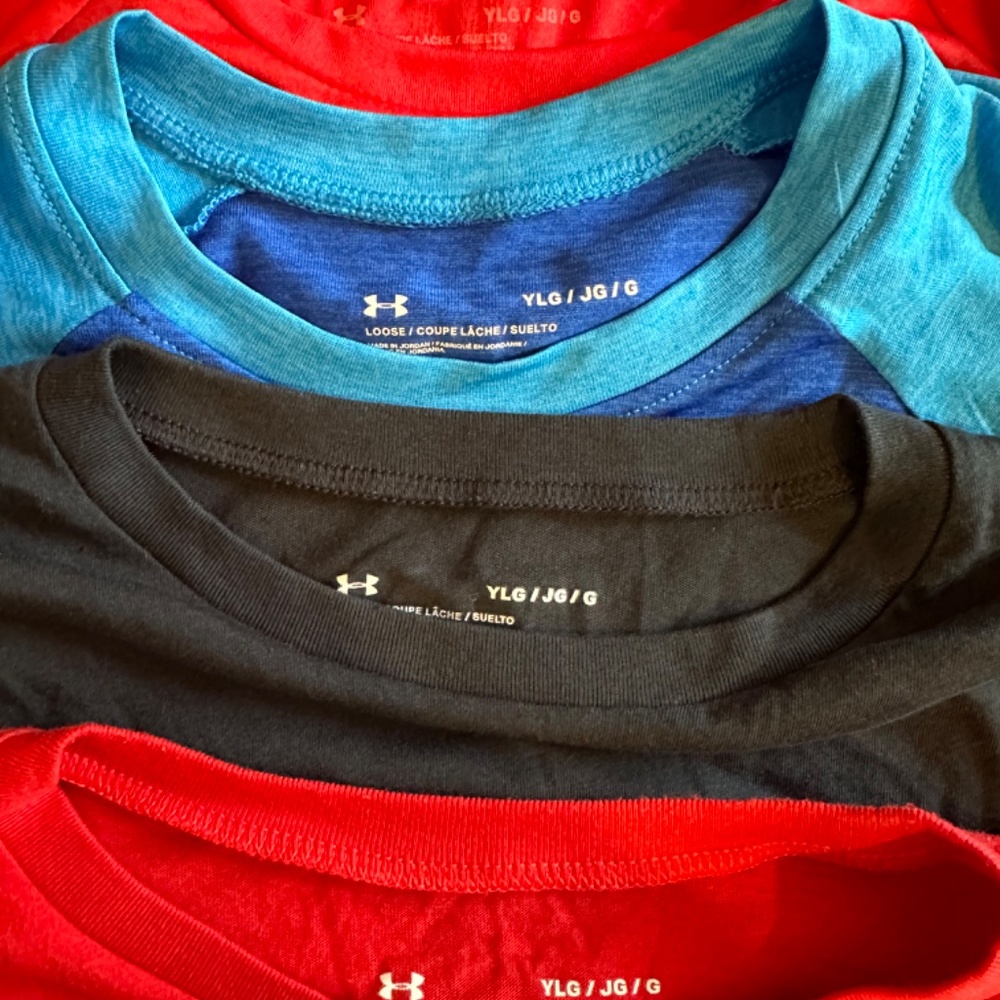 Under armor boys clothing lot …. Sz LARGE - Picture 4 of 12